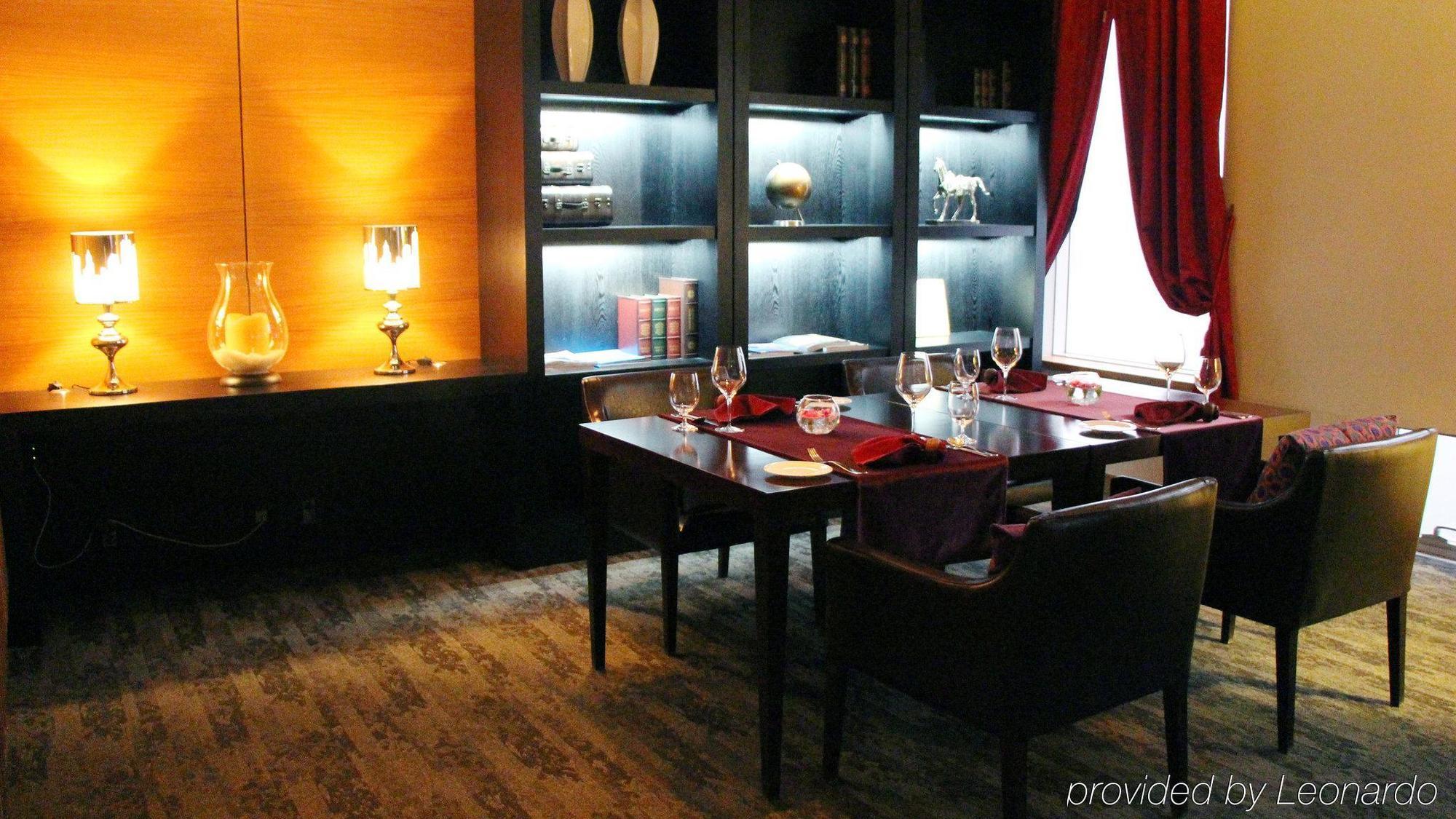 מלון Gwangju Metropolitan City Ramada Plaza By Wyndham Gwangju מראה חיצוני תמונה