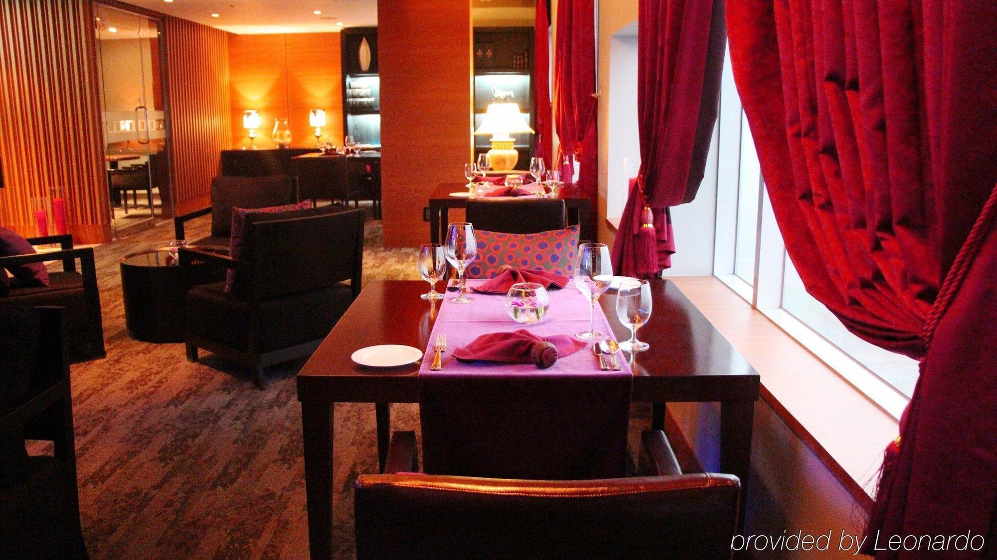 מלון Gwangju Metropolitan City Ramada Plaza By Wyndham Gwangju מראה חיצוני תמונה